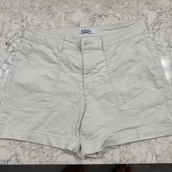 Pre-Owned Women's d.jeans size 12 shorts - Picture 1 of 6